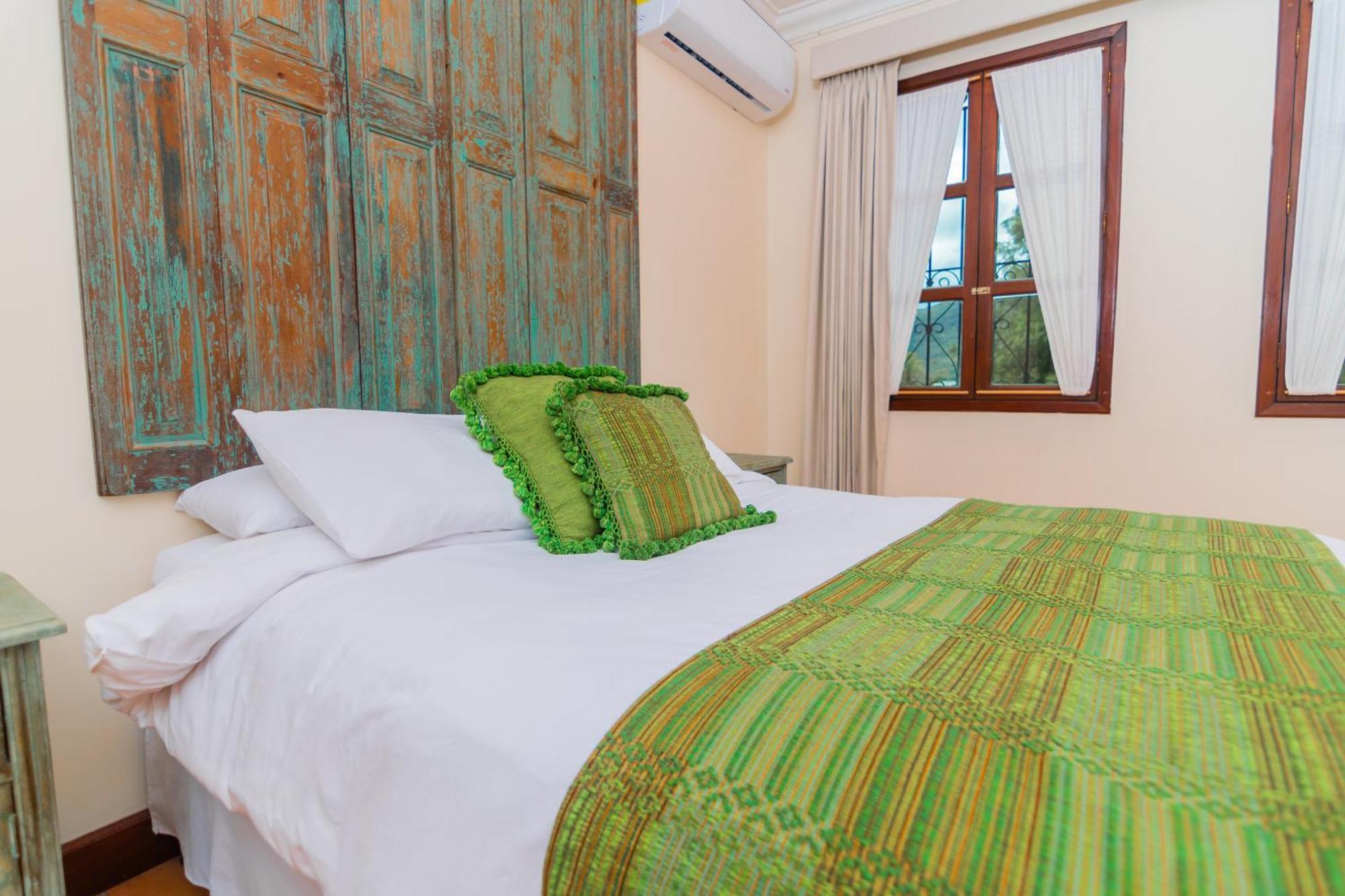 Santa Margarita Bed & Breakfast Antigua Bagian luar foto
